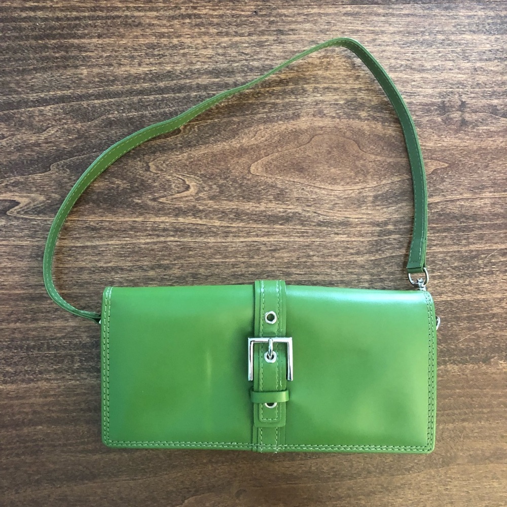 Green Leather Wristlet